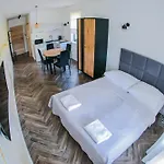 1103 K Istebnej 3*